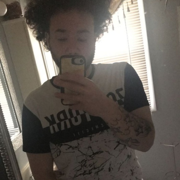 Meet your Posher, Brandon - Picture 1 of 1